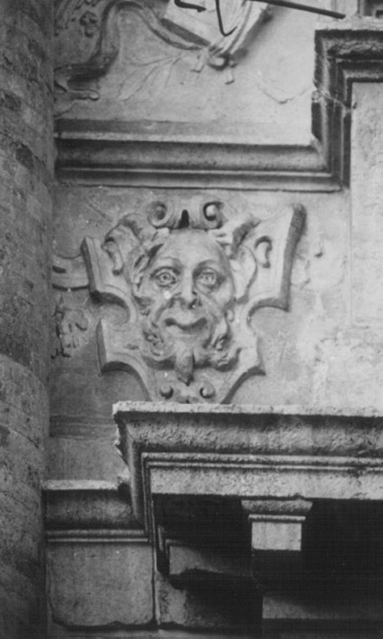 mascherone (decorazione plastica) di Rubini Lorenzo (e aiuti) (sec. XVI)