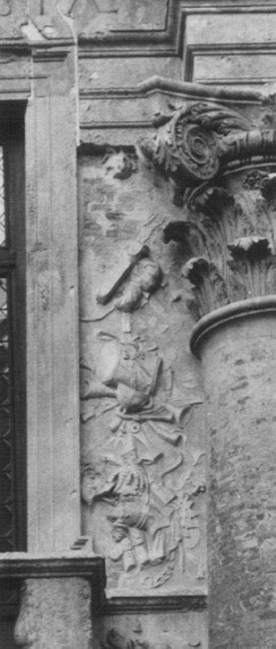 motivo decorativo (decorazione plastica) di Rubini Lorenzo (e aiuti) (sec. XVI)