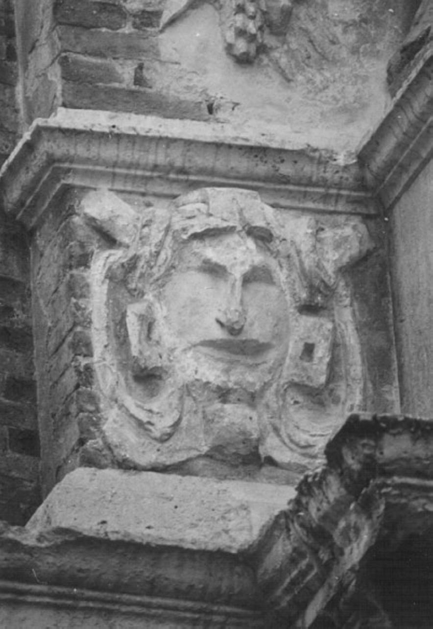 mascherone (decorazione plastica) di Rubini Lorenzo (e aiuti) (sec. XVI)