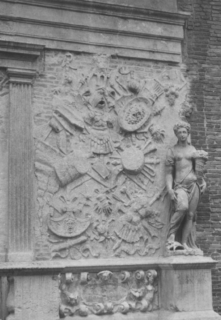 motivo decorativo (decorazione plastica) di Rubini Lorenzo (e aiuti) (sec. XVI)