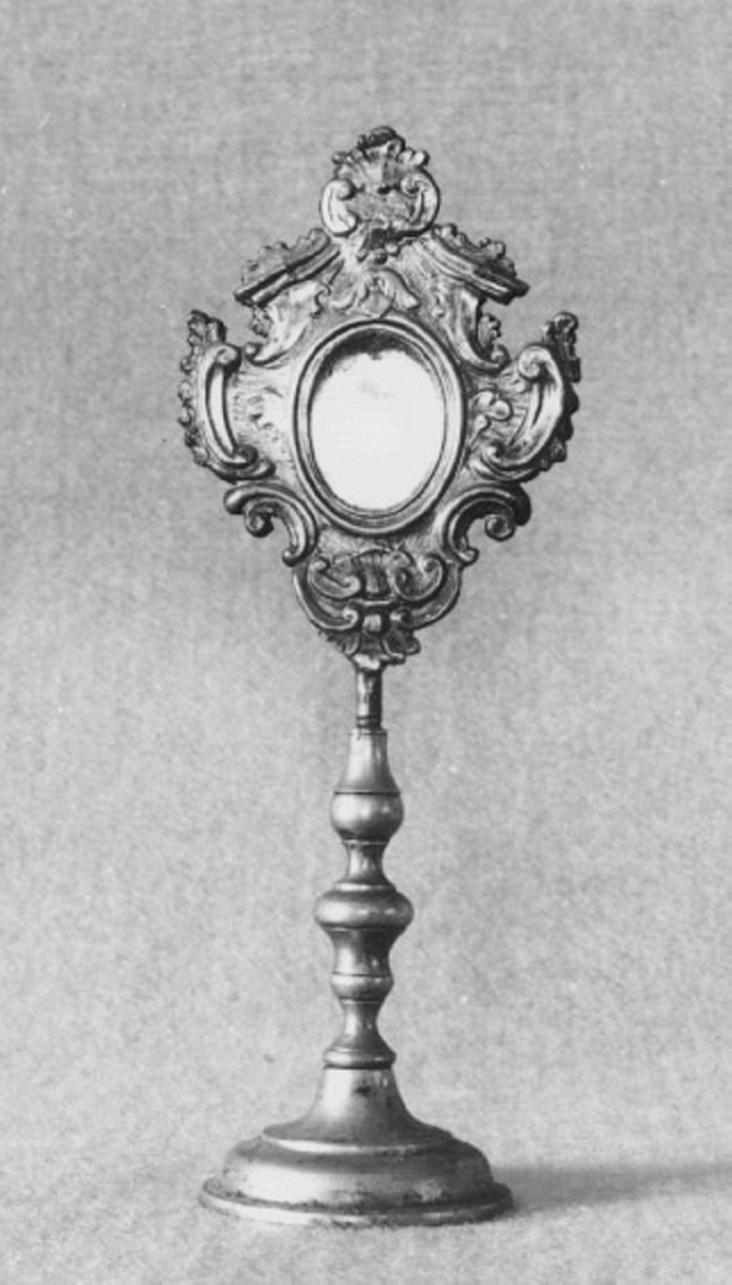 motivi decorativi a volute (reliquiario-ostensorio) - ambito vicentino (sec. XVIII)