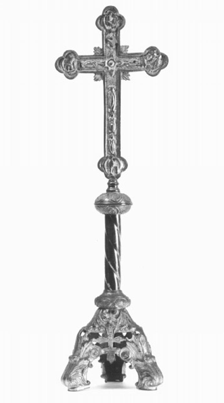 motivi decorativi (croce d'altare) - ambito veneto (prima metà sec. XX)