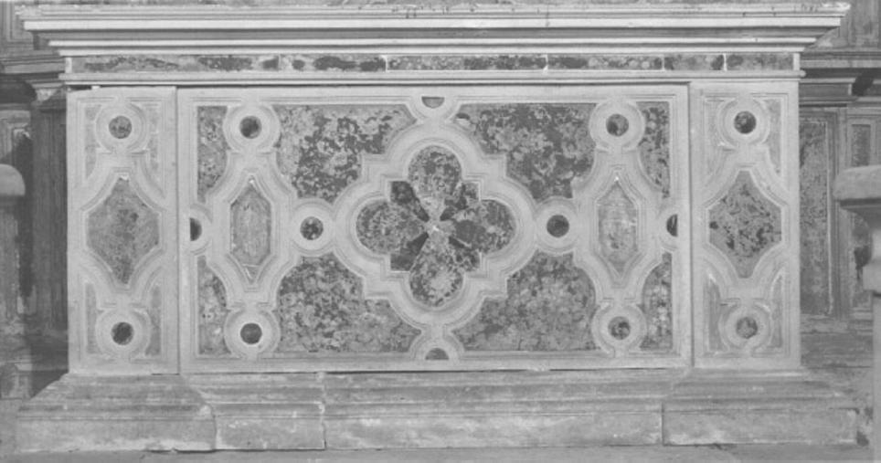 motivi decorativi geometrici (mensa d'altare, elemento d'insieme) di Bianchi Antonio (attribuito) (sec. XVII)