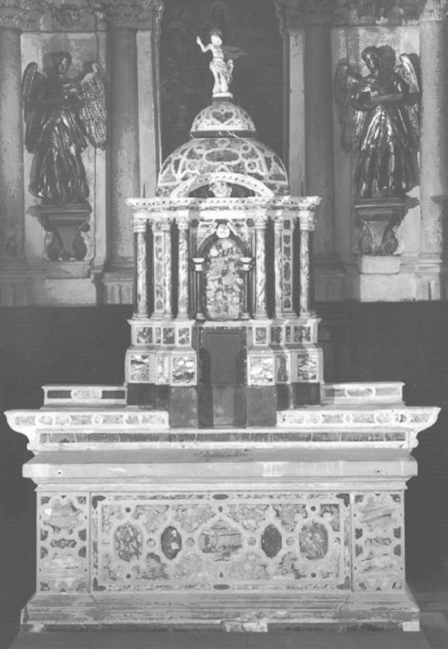 altare maggiore, insieme di Merlo Domenico, Merlo Federico (sec. XVII)