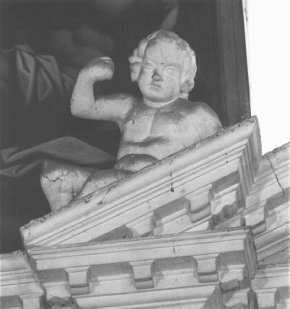 putto (statua, elemento d'insieme) di Merlo Federico, Merlo Domenico (sec. XVII)