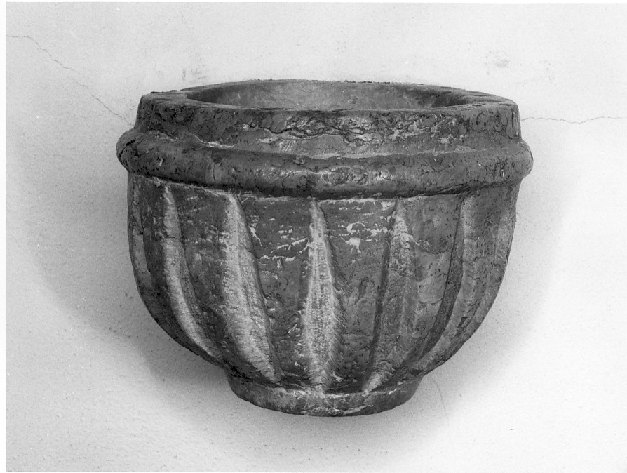 acquasantiera, opera isolata - ambito veronese (sec. XVII)