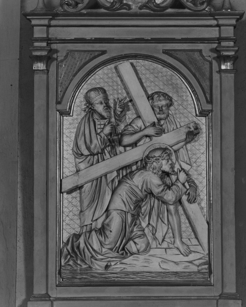 stazione III: Gesù cade sotto la croce la prima volta (rilievo) - ambito veneto (primo quarto sec. XX)