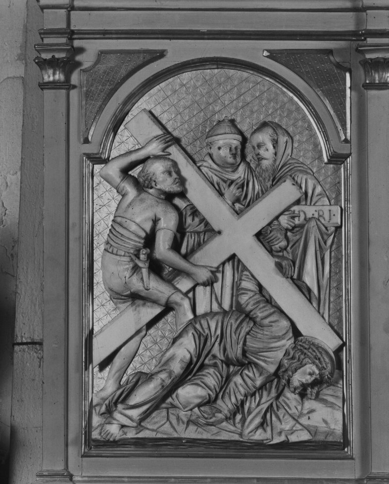 stazione IX: Gesù cade sotto la croce la terza volta (rilievo) - ambito veneto (primo quarto sec. XX)