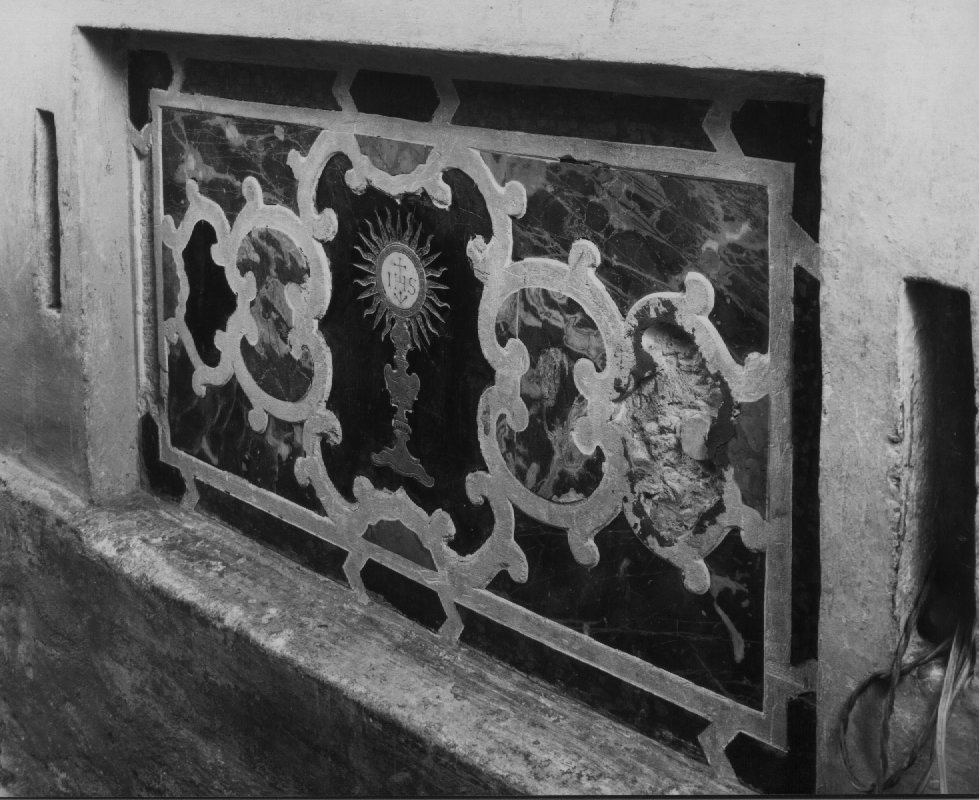 calice eucaristico (paliotto) - ambito veneto (sec. XVII)