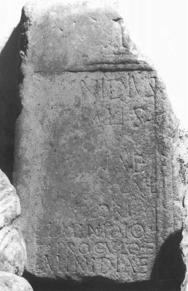 lapide tombale - ambito vicentino (secc. I/ II)