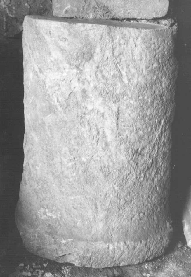 colonna, frammento - ambito vicentino (secc. XI/ XII)