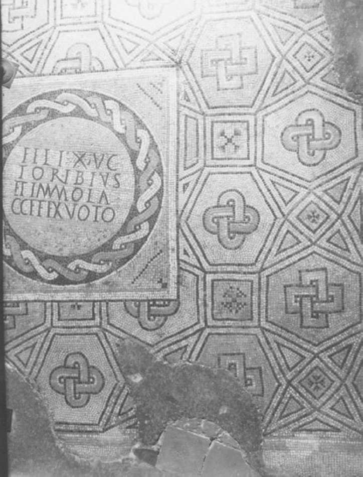 pavimento, insieme - ambito vicentino (secc. IV/ V)