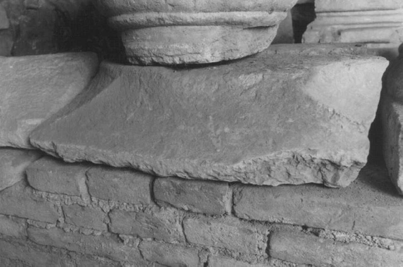 plinto, serie - ambito vicentino (secc. XVII/ XVIII)