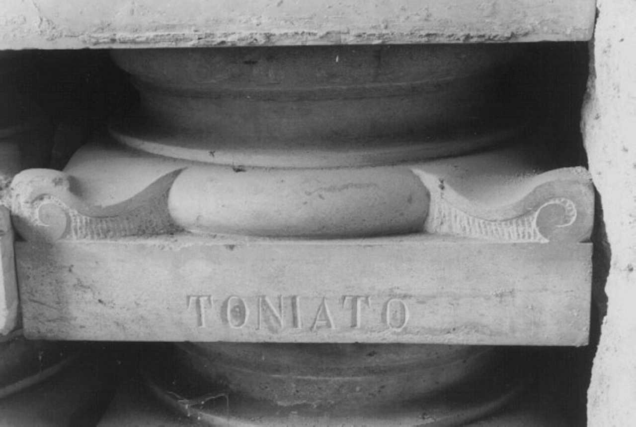 plinto - manifattura veneta (fine/inizio secc. XIX/ XX)