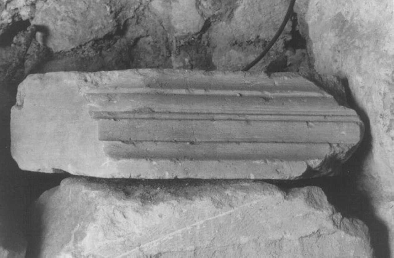 decorazione plastica, frammento - ambito vicentino (secc. XVII/ XVIII)