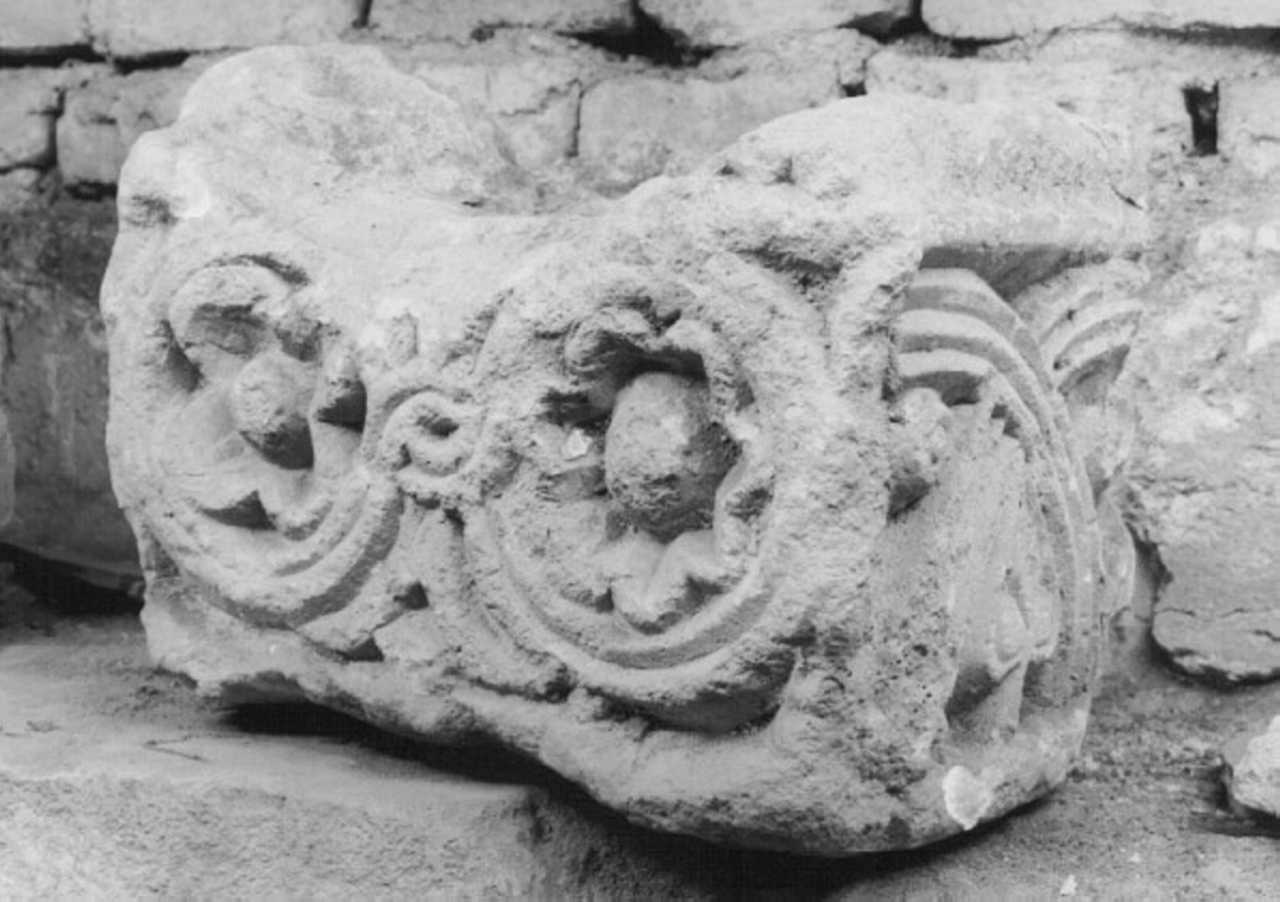 rilievo, frammento - ambito vicentino (sec. VIII)