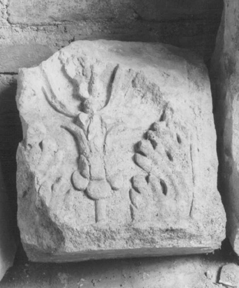 stele, frammento - ambito vicentino (secc. XI/ XII)