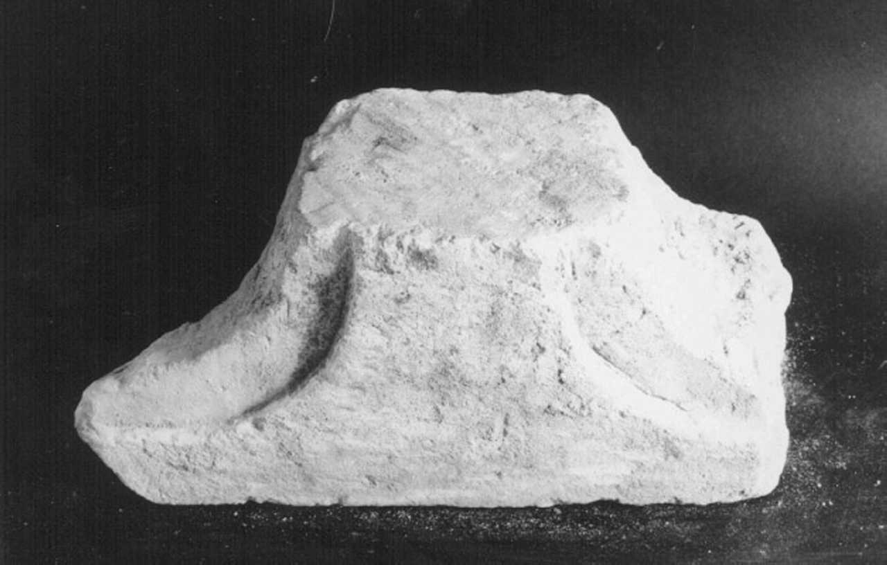 capitello, frammento - ambito vicentino (sec. VII)