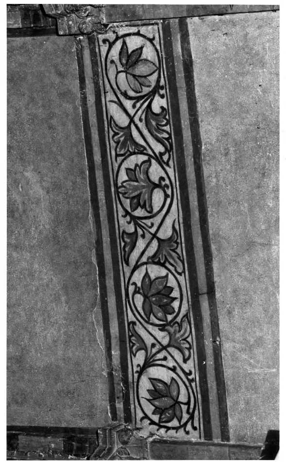 motivi decorativi vegetali stilizzati (dipinto) - ambito veneto (sec. XIV)