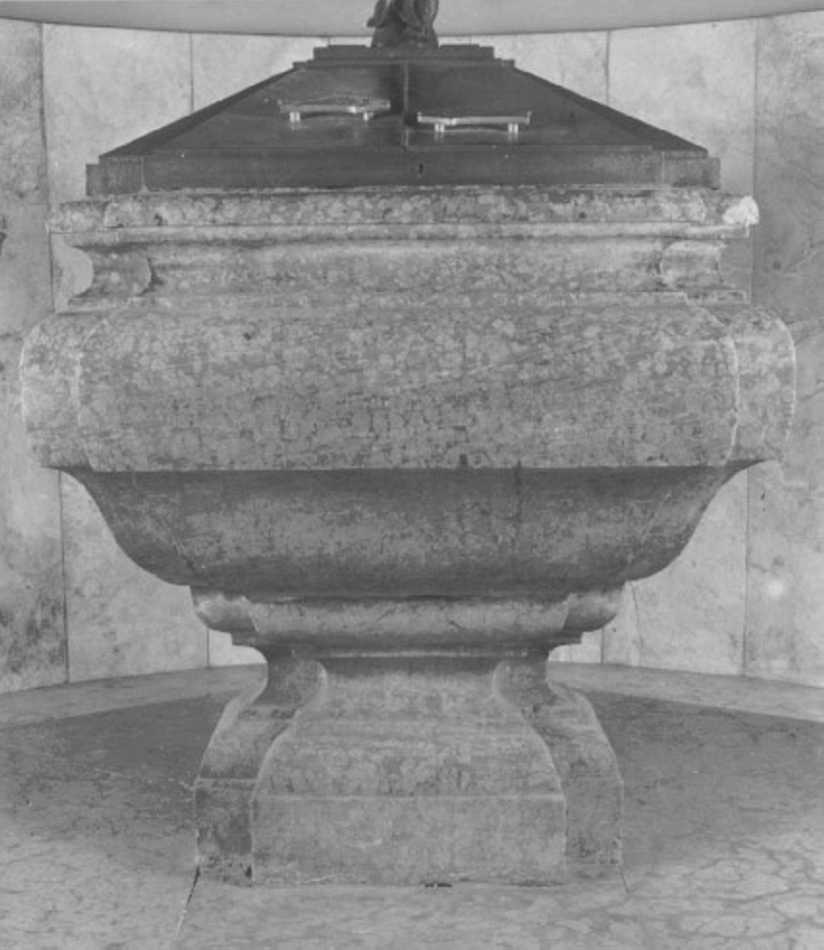 fonte battesimale - ambito veneto (sec. XVI)