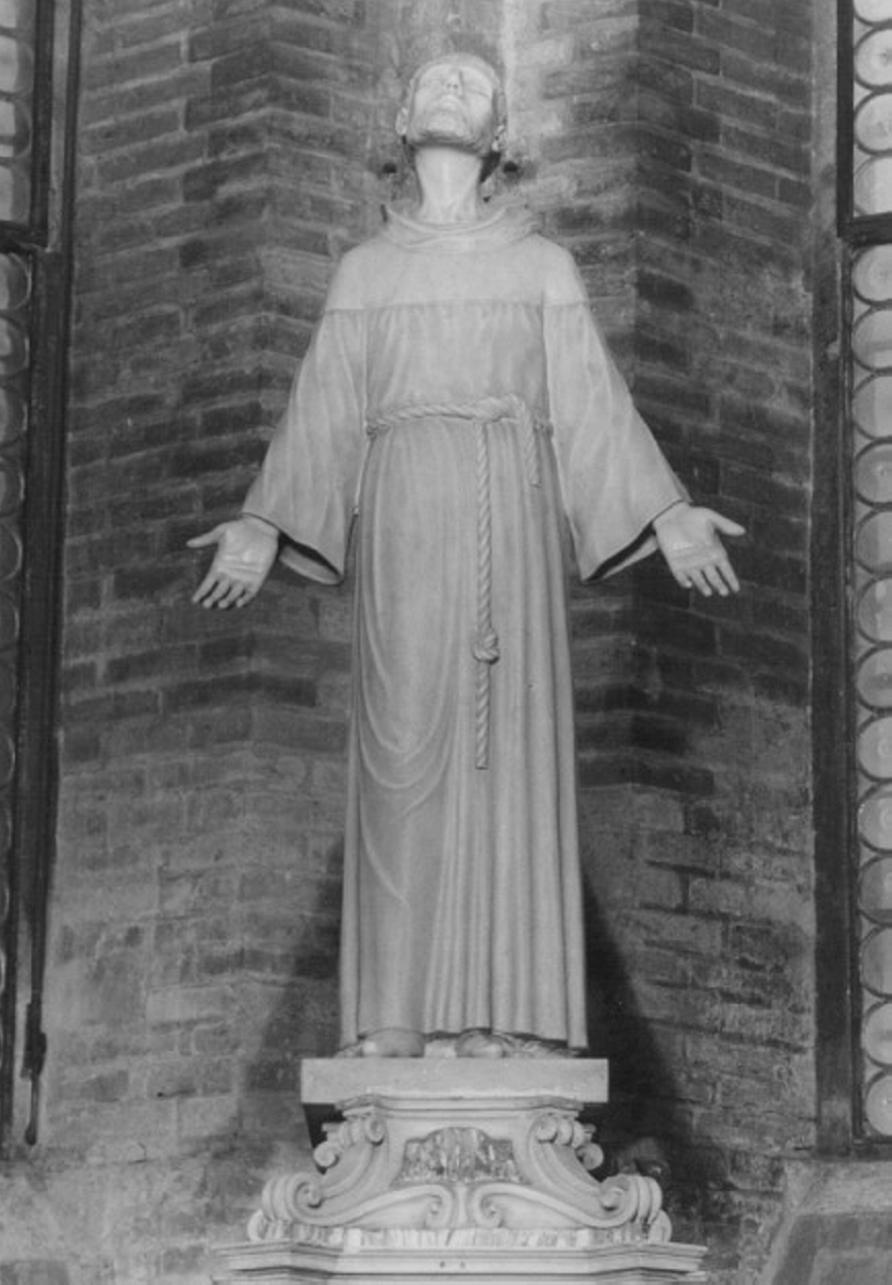 statua di Guelfi Vittorio (prima metà sec. XX)