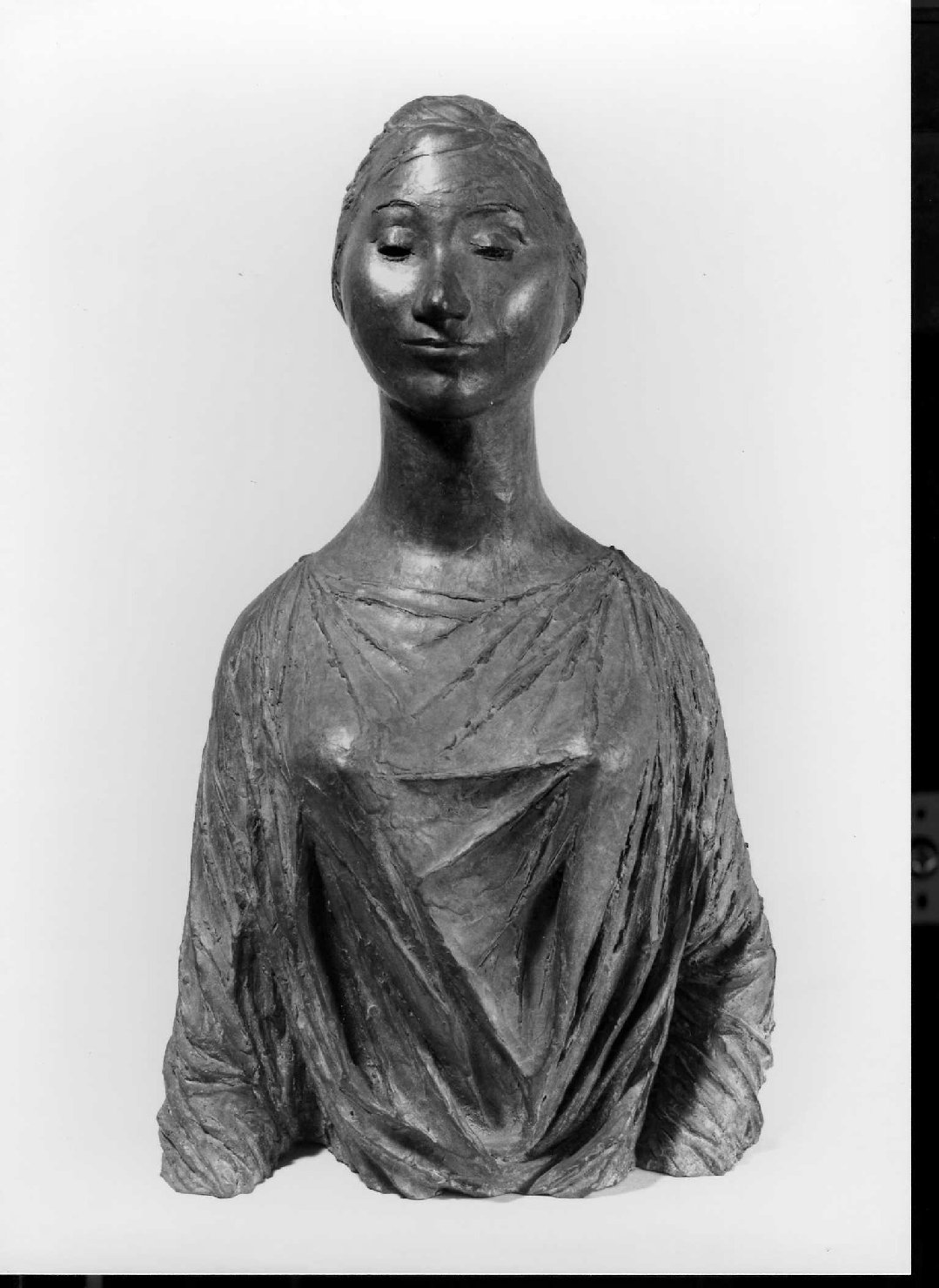 Giovane forestiera, ritratto di donna (statua) di Pozza Neri (sec. XX)