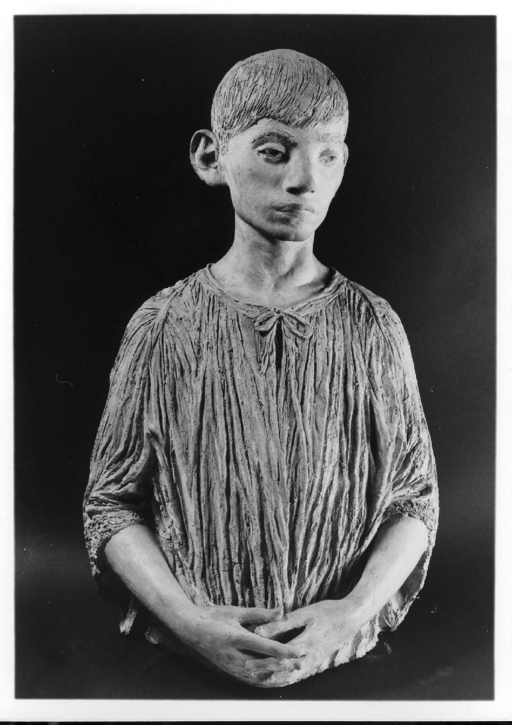 Ritratto di chierico, busto ritratto di bambino (statua) di Pozza Neri (sec. XX)