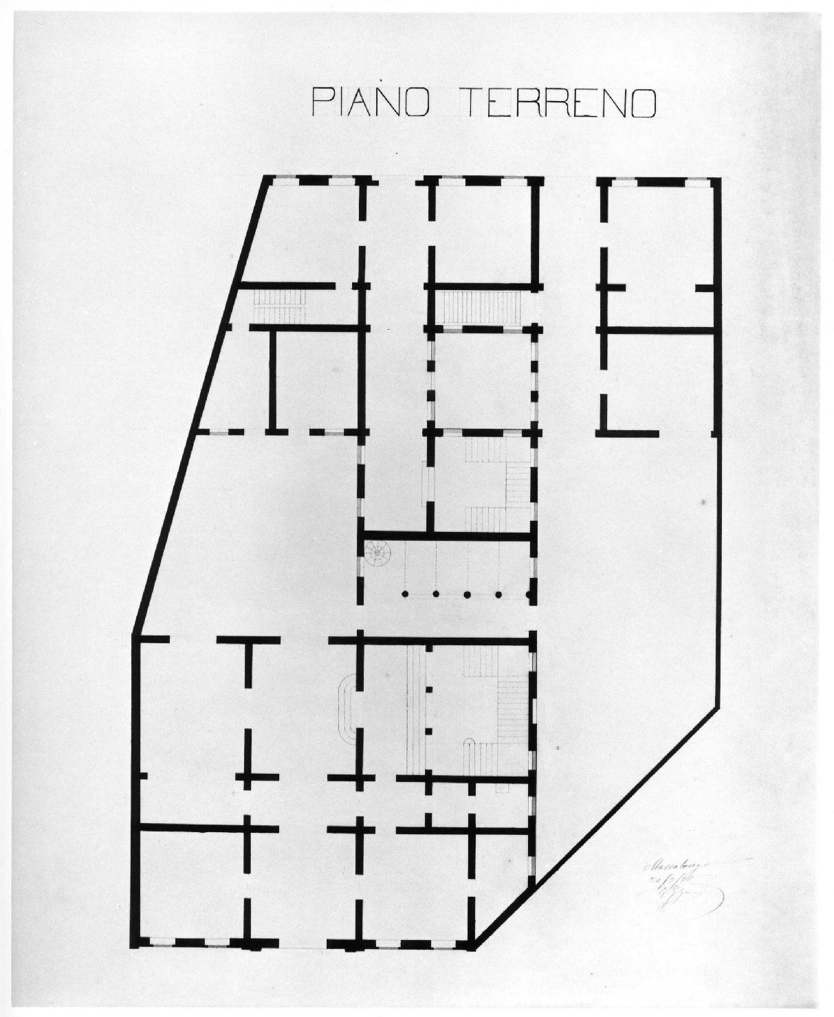 pianta di edificio (disegno, serie) di Massalongo Pietro Orseolo (sec. XIX)