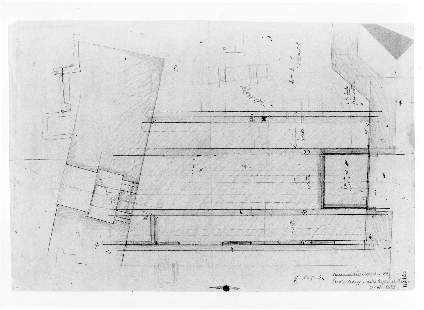 passaggio Reggia-Mastio del Museo di Castelvecchio di Verona (disegno) di Scarpa Carlo, Rudella Angelo (sec. XX)