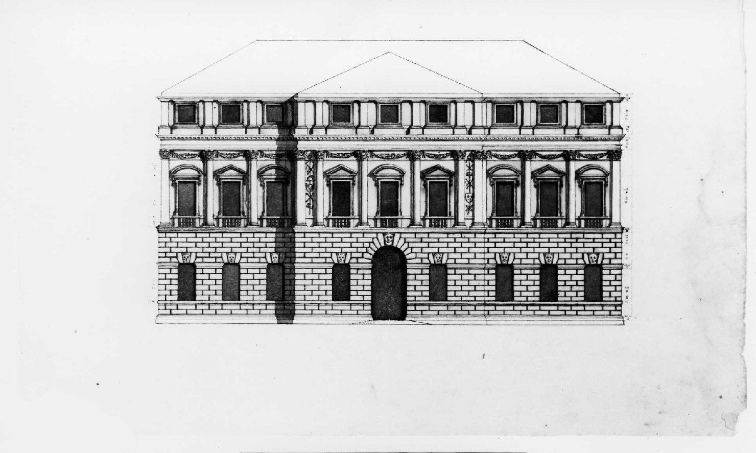 palazzo Loschi a Vicenza (disegno, serie) di Calderari Ottone Maria (sec. XVIII)