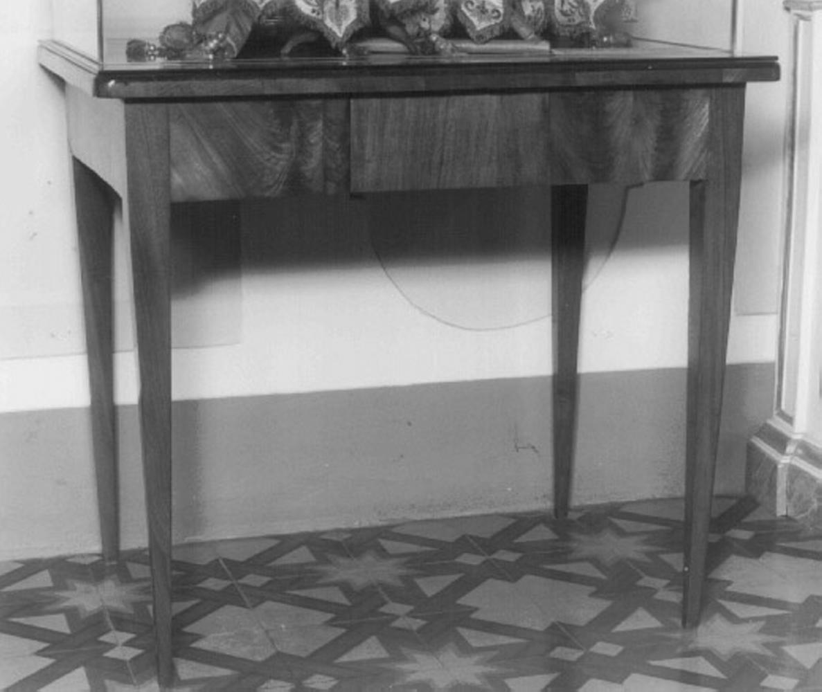 tavolino - ambito veneto (sec. XIX)