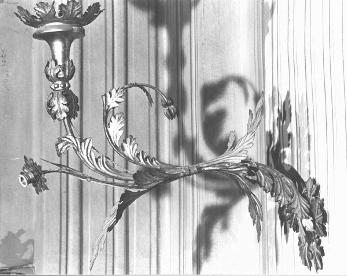 lampada - a muro - ambito veneto (seconda metà sec. XIX)