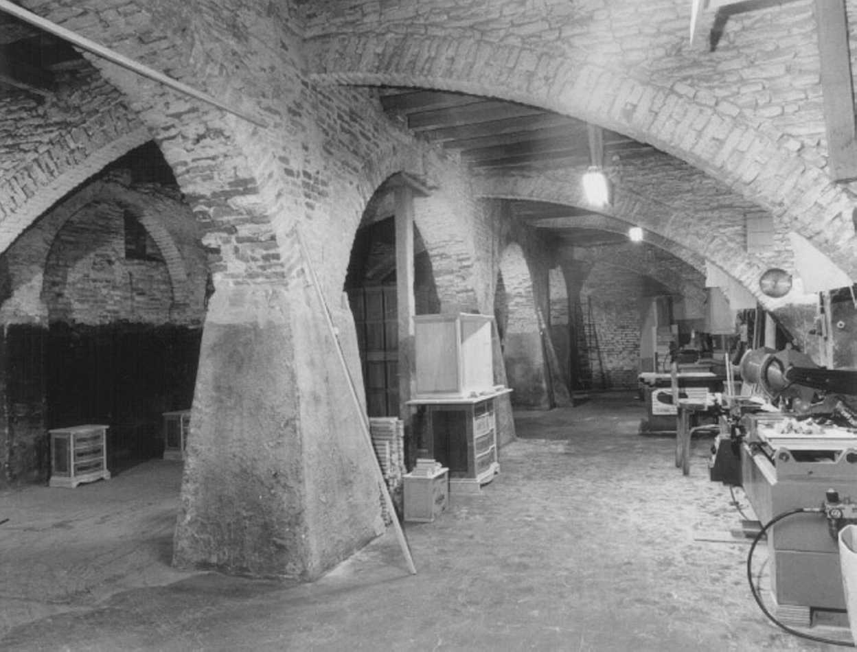 decorazione plastico-architettonica - ambito veneto (secc. XIV/ XV)