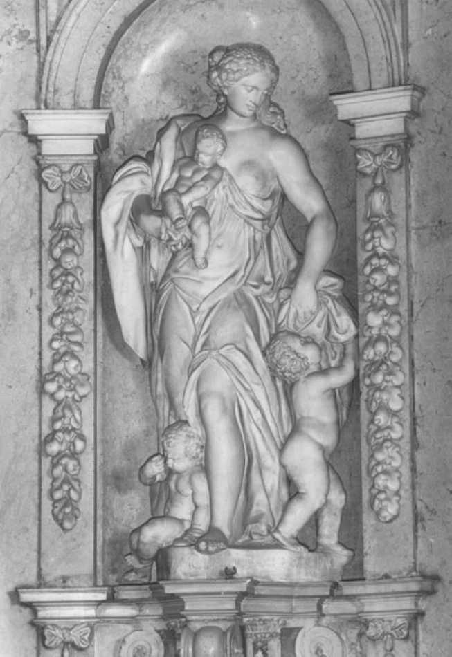 Carità (statua, elemento d'insieme) di Marinali Angelo (sec. XVIII)