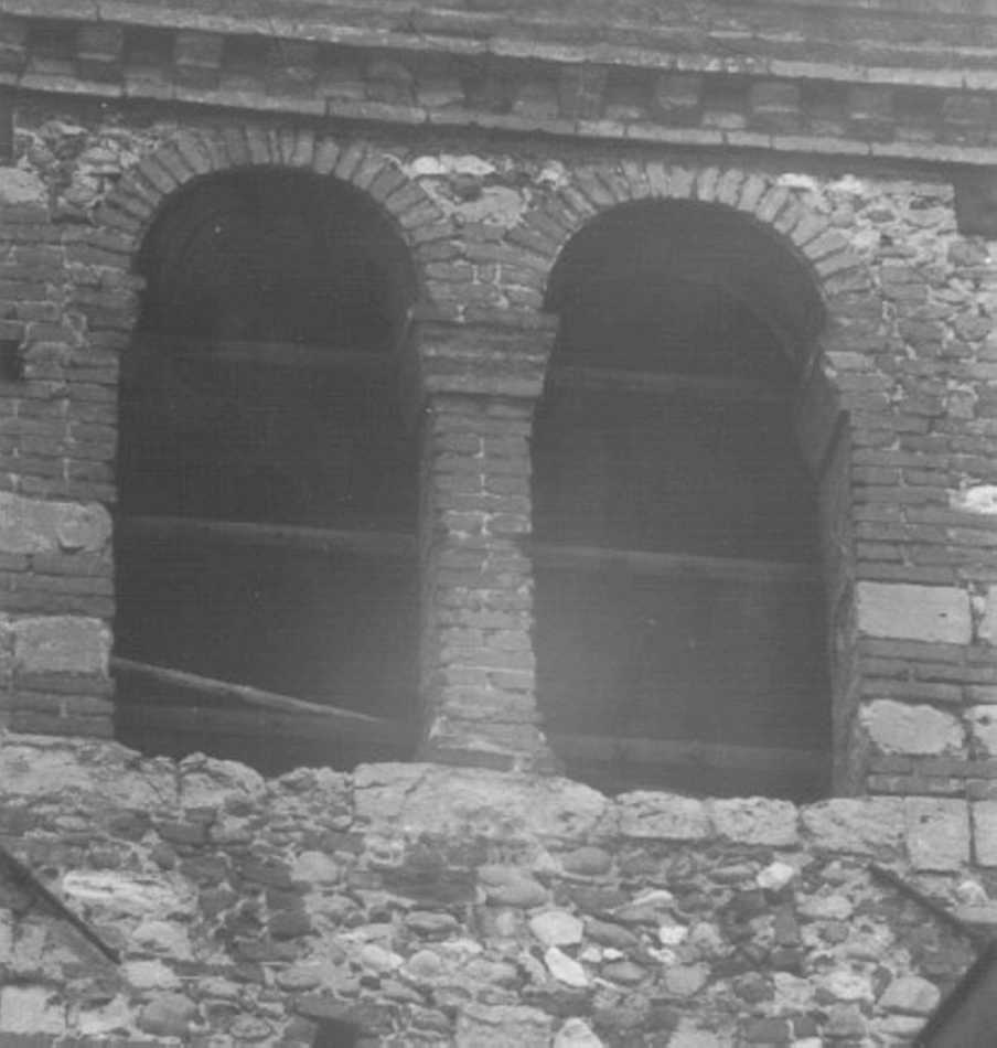 bifora - ambito veneto (sec. XV)