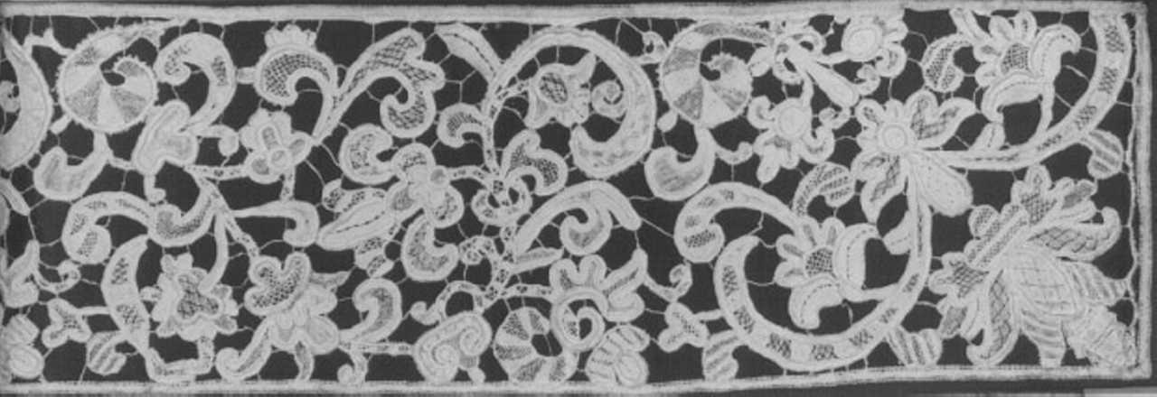 merletto, elemento d'insieme - manifattura veneziana (secc. XVII/ XVIII)