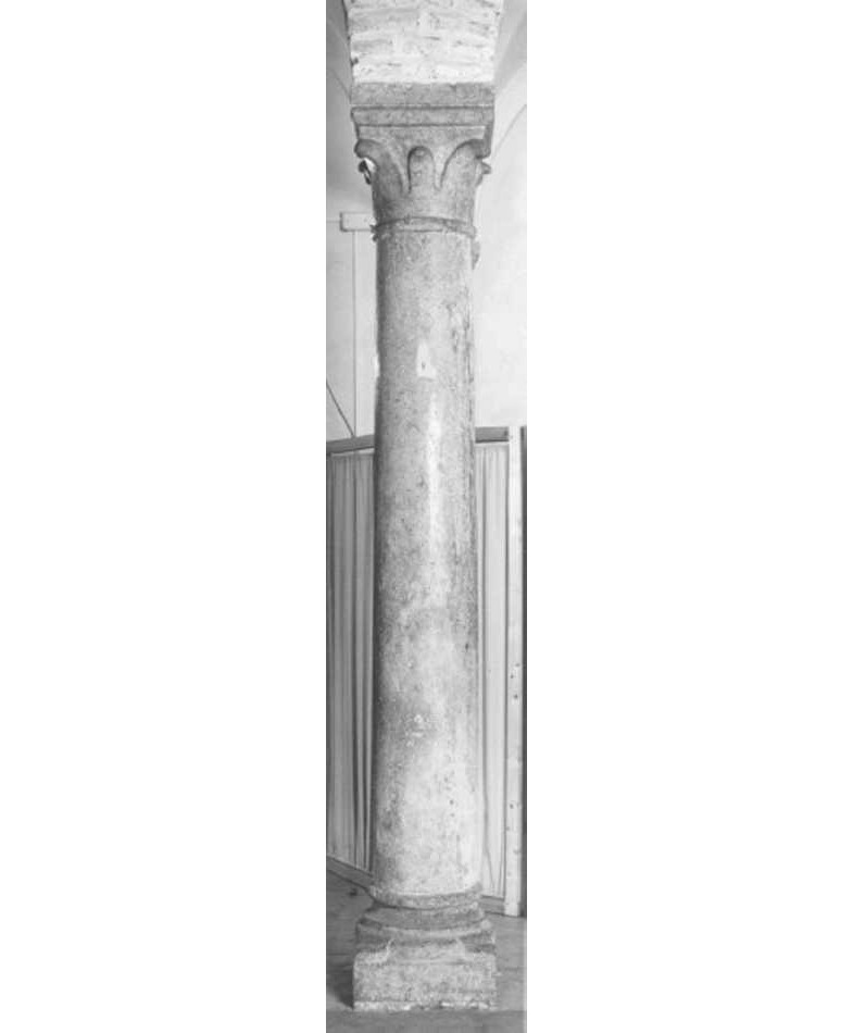 colonna - ambito veneto (sec. XIV)