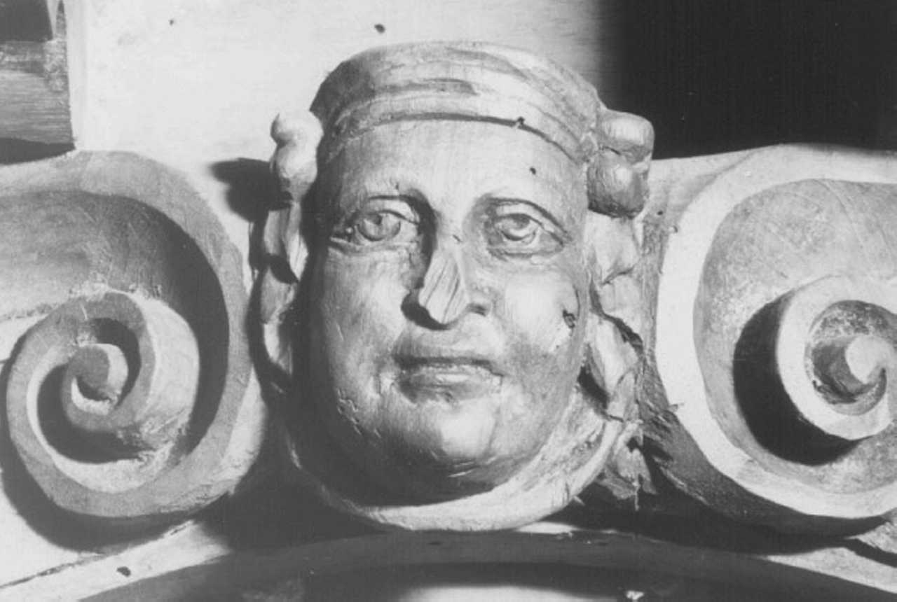 testa di donna (rilievo, elemento d'insieme) - ambito veneto (fine sec. XVI)