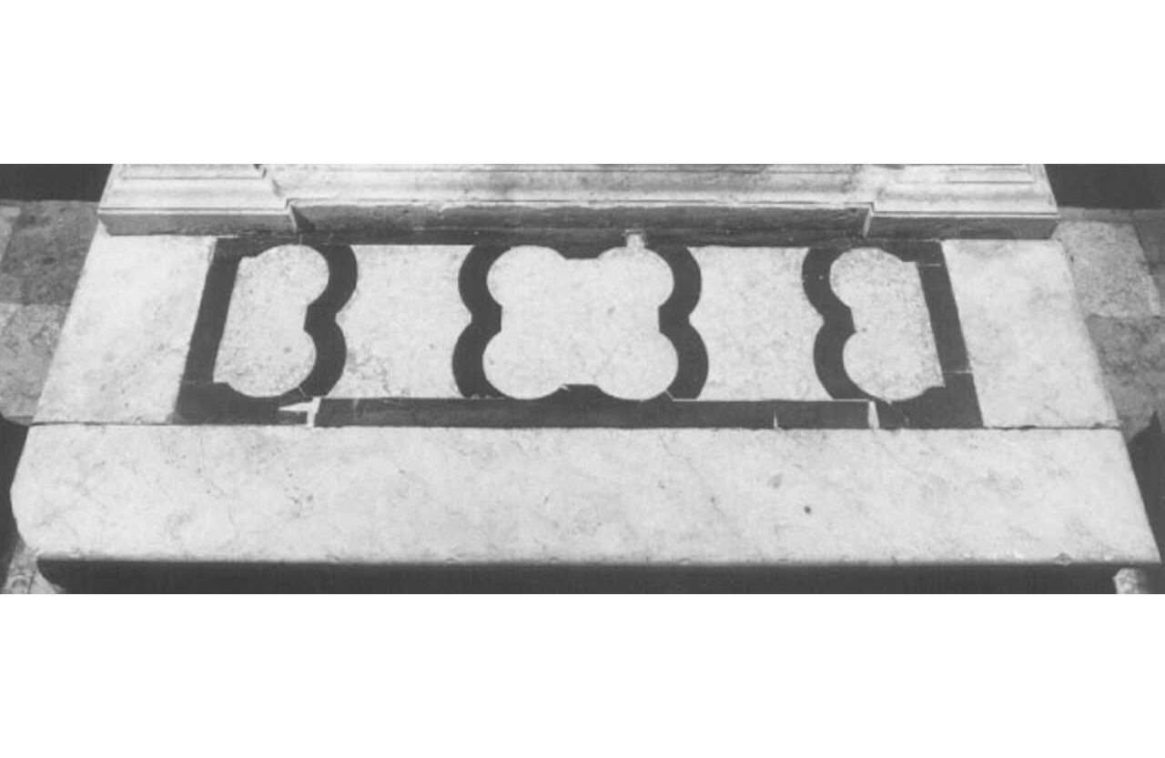 gradino d'altare, elemento d'insieme - ambito veneto (prima metà sec. XVII)