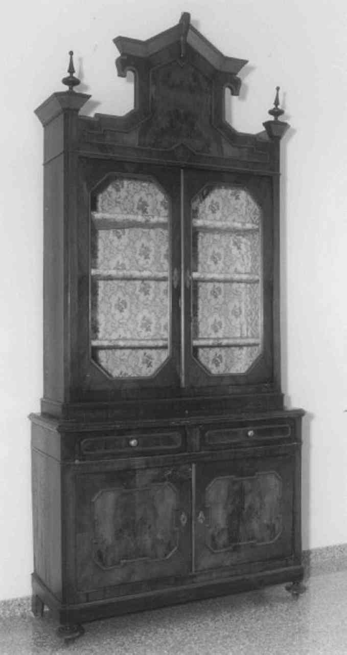 credenza con alzata - ambito veneto (sec. XIX)