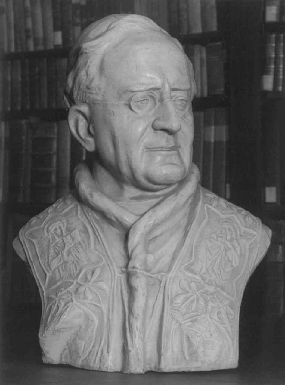 ritratto di ecclesiastico (busto) - ambito veneto (prima metà sec. XX)