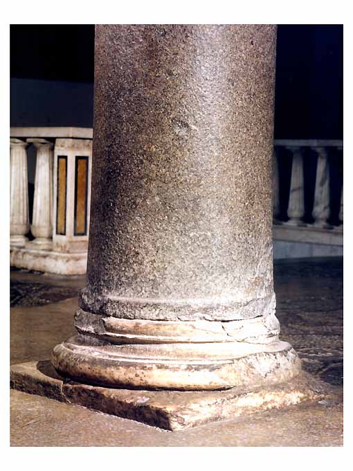 base di colonna - ambito ebraico (sec. XI)